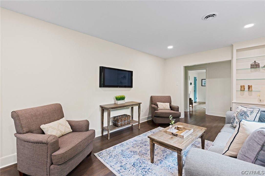 6104 Brookfield Road Richmond, VA 23227 - Photo 8 of 27 Gallery Image 8