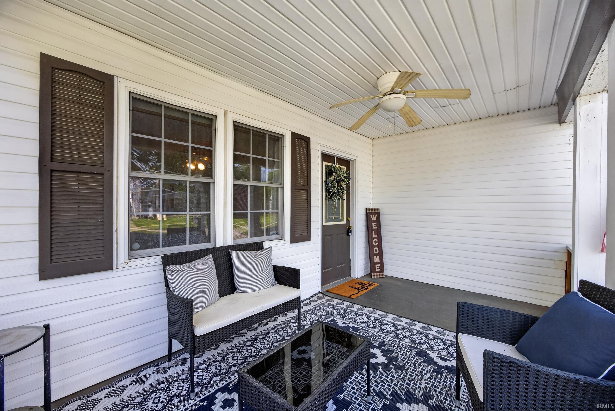 910 West Oak Street Mitchell, IN 47446 - Photo 6 of 36