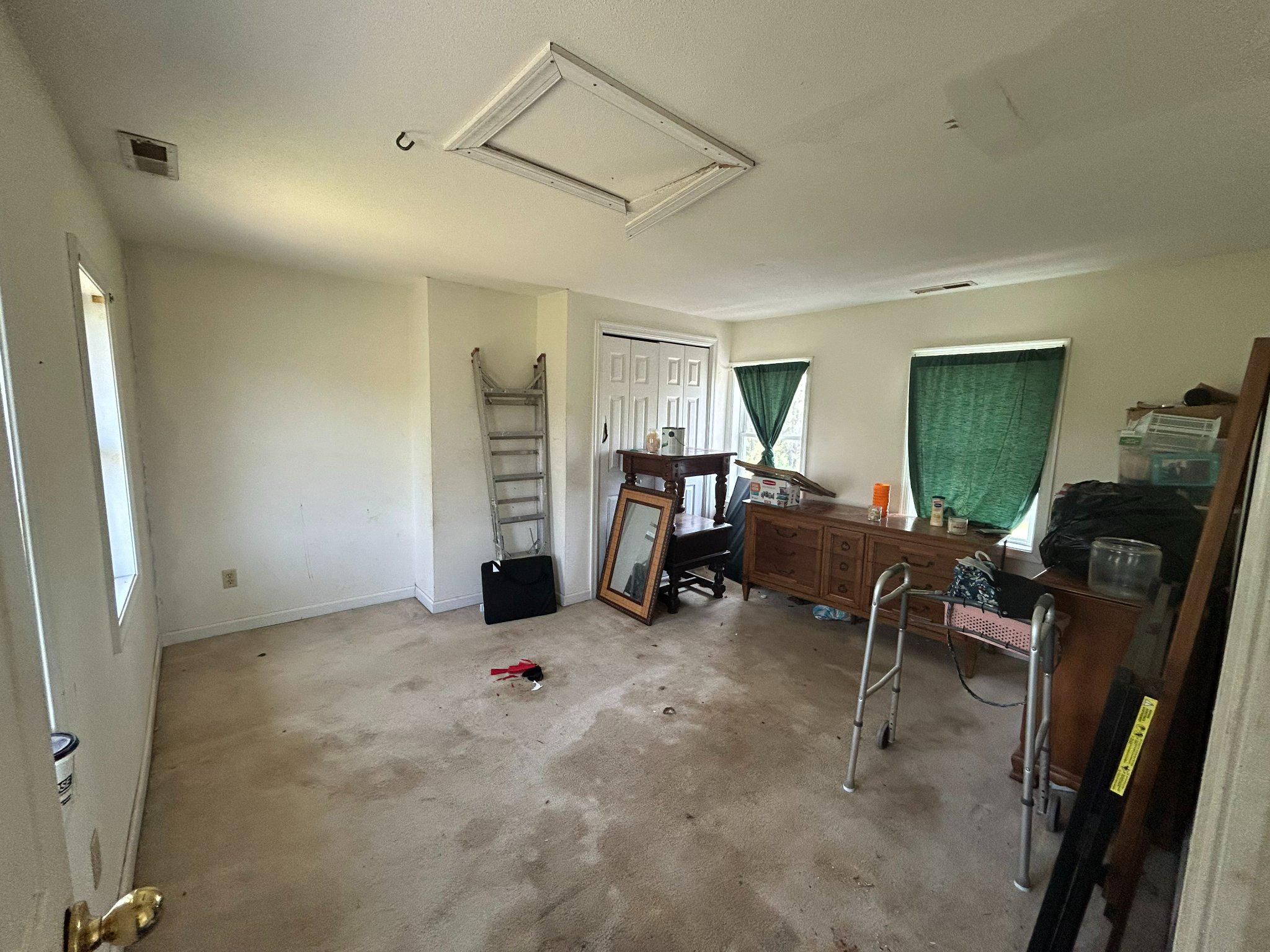 2439 Asquith Island Road Crapo, MD 21626 - Photo 12 of 14 Spacious room with natural light.