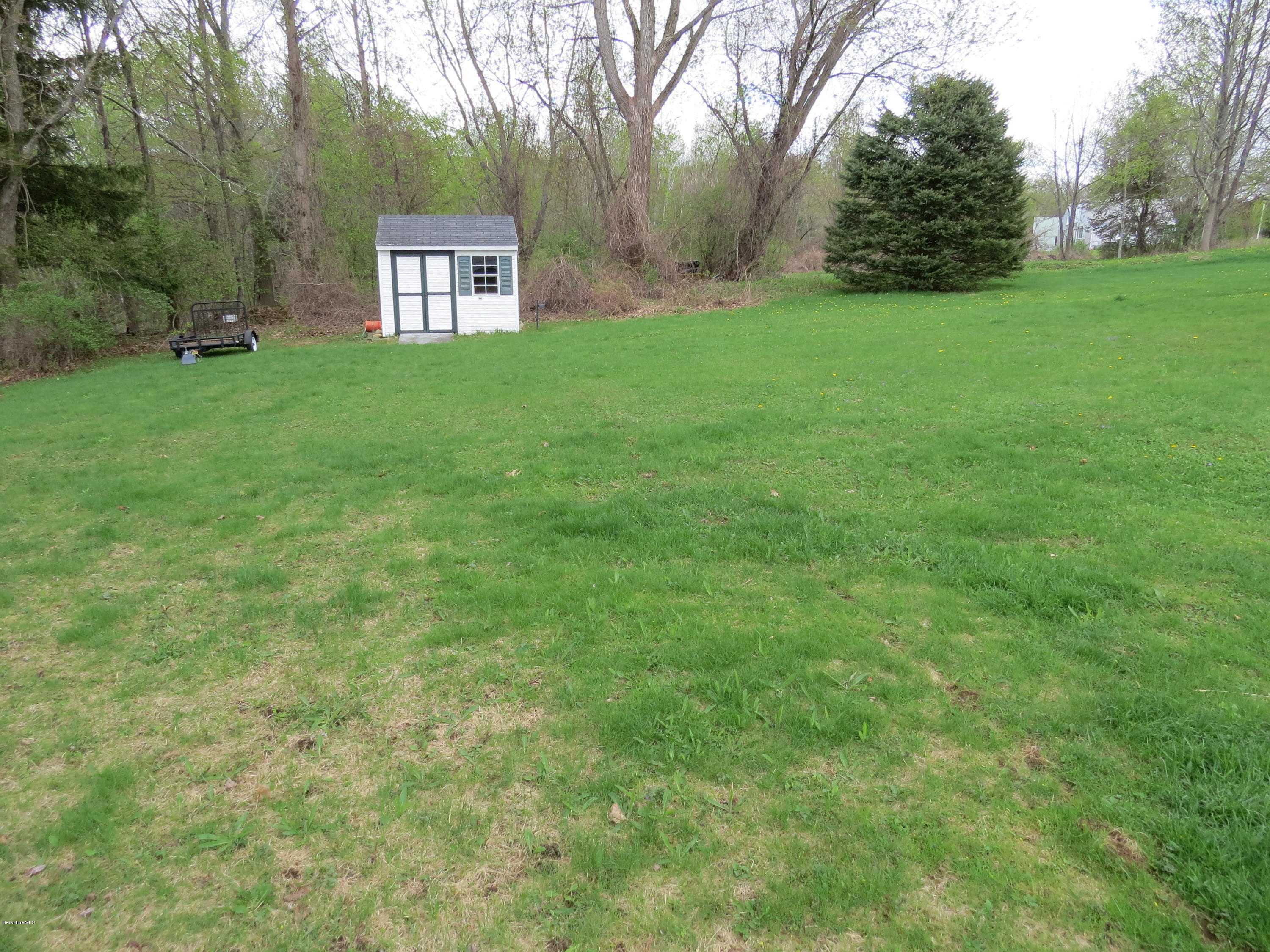385 Benedict Road Pittsfield, MA 01201 - Photo 23 of 29 Back Yard
