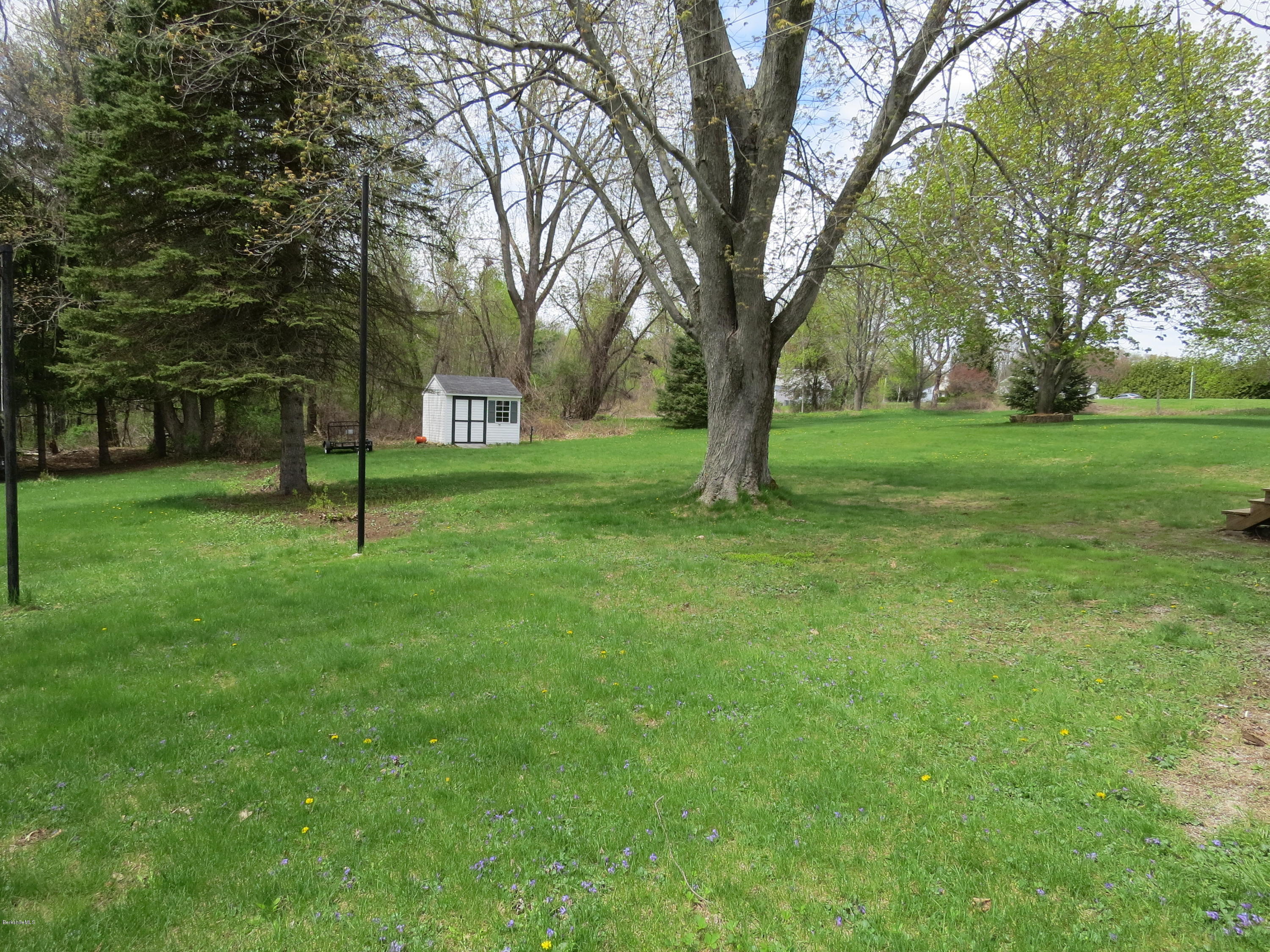 385 Benedict Road Pittsfield, MA 01201 - Photo 26 of 29 IMG_2620