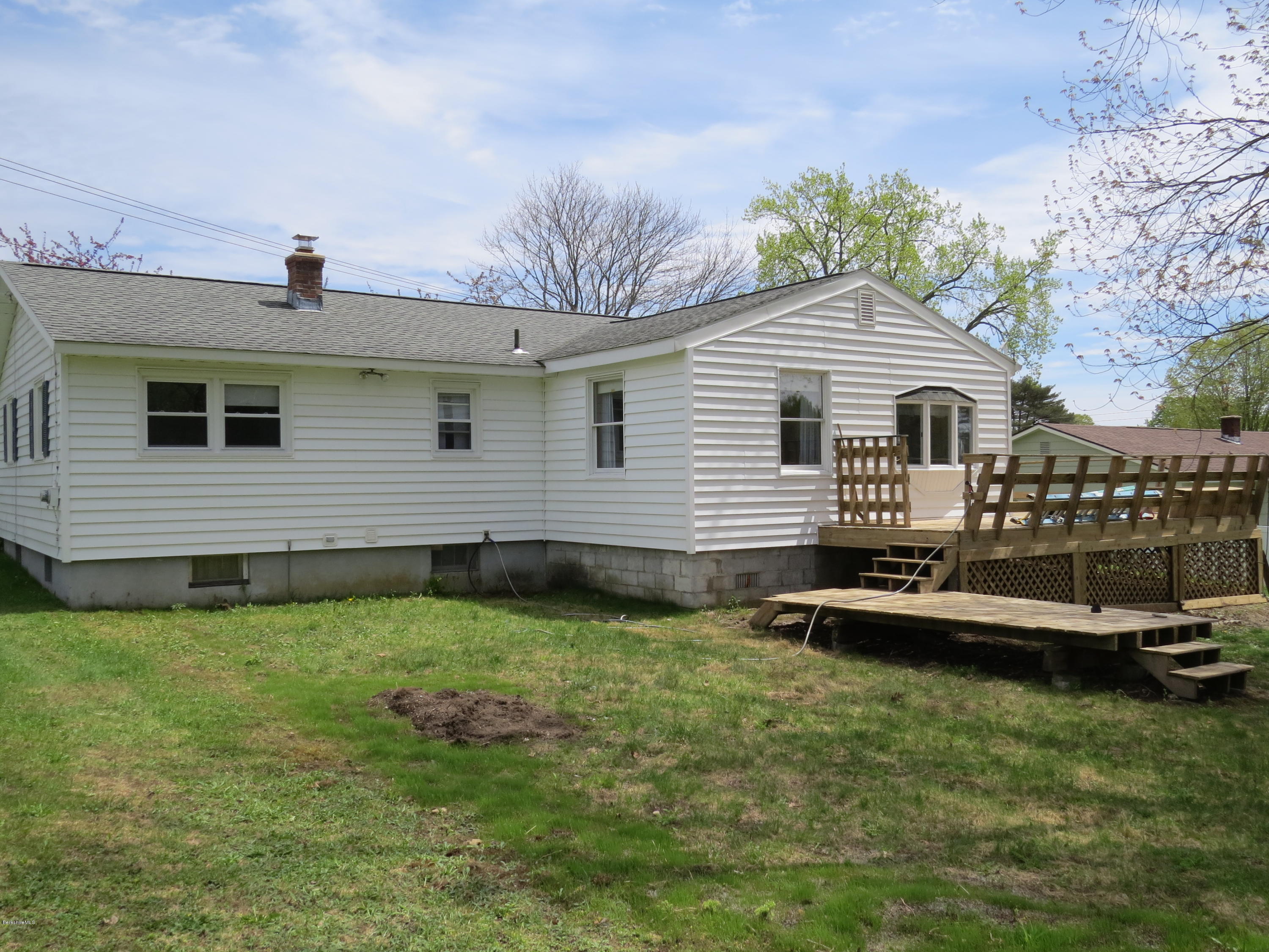 385 Benedict Road Pittsfield, MA 01201 - Photo 28 of 29 IMG_2622