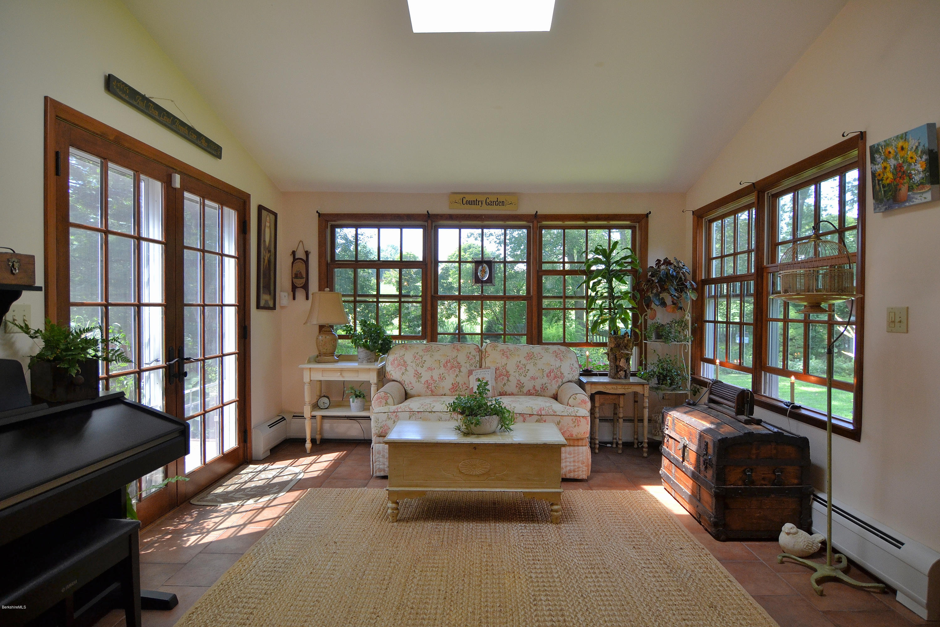37 Valentine Road Pittsfield, MA 01201 - Photo 13 of 55 Sunroom