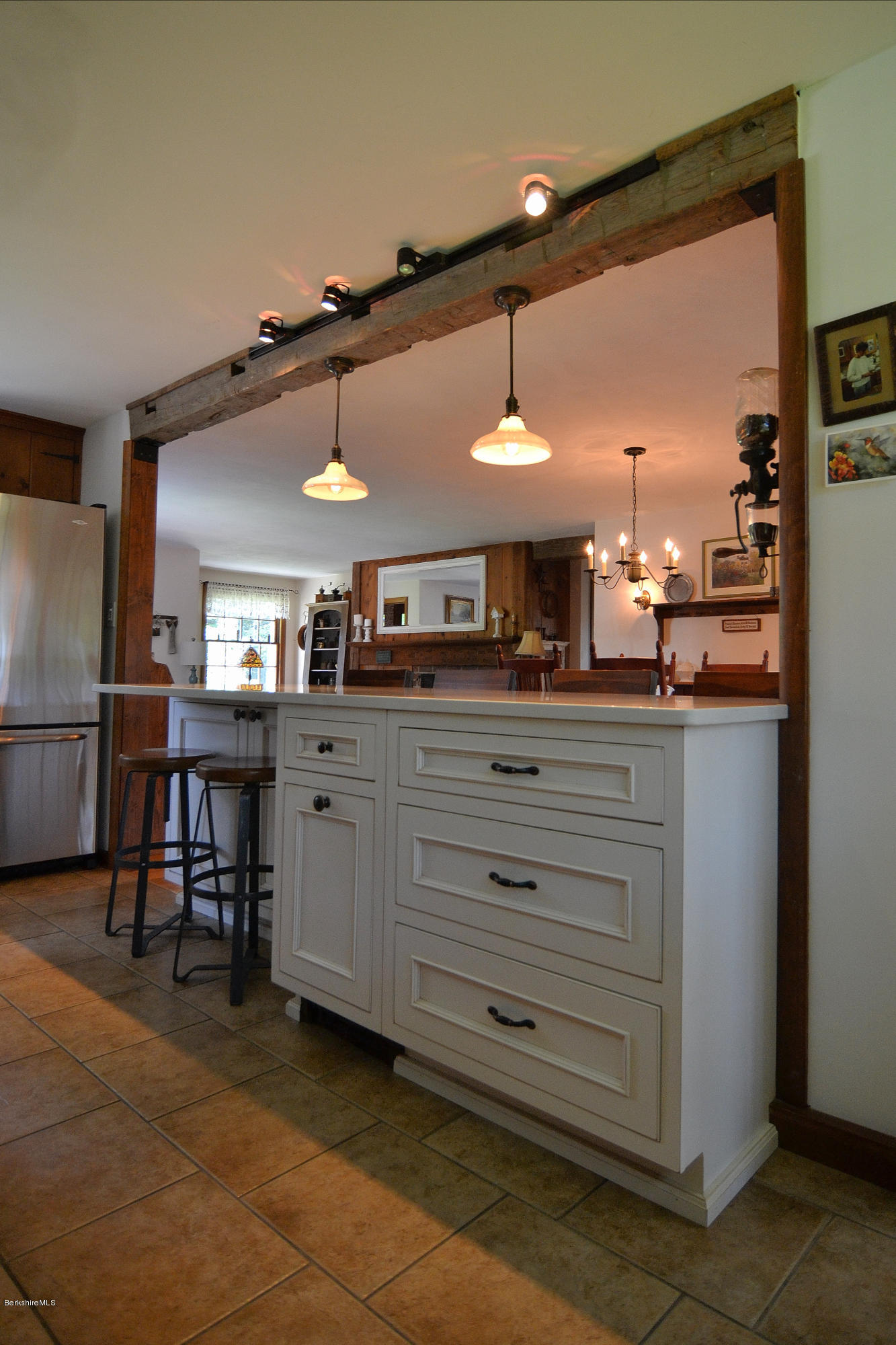 37 Valentine Road Pittsfield, MA 01201 - Photo 20 of 55 Kitchen