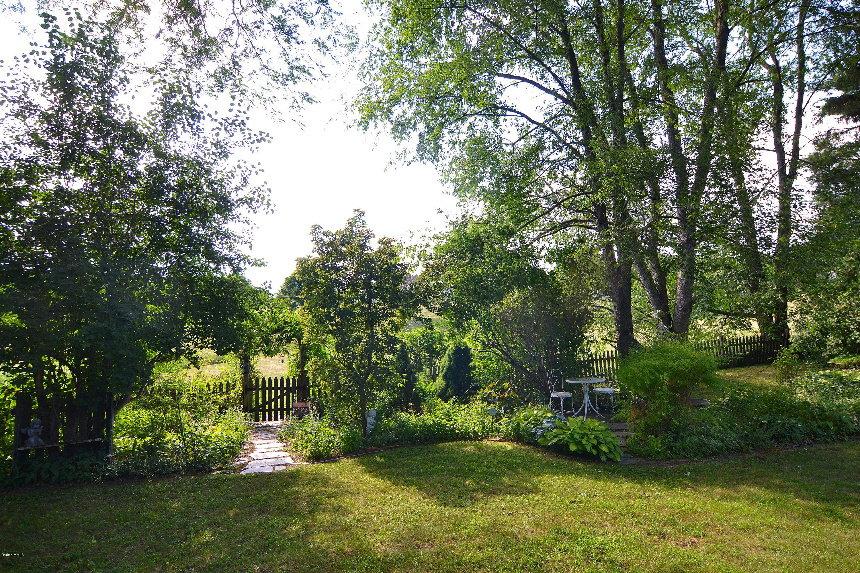 37 Valentine Road Pittsfield, MA 01201 - Photo 6 of 55 Back yard