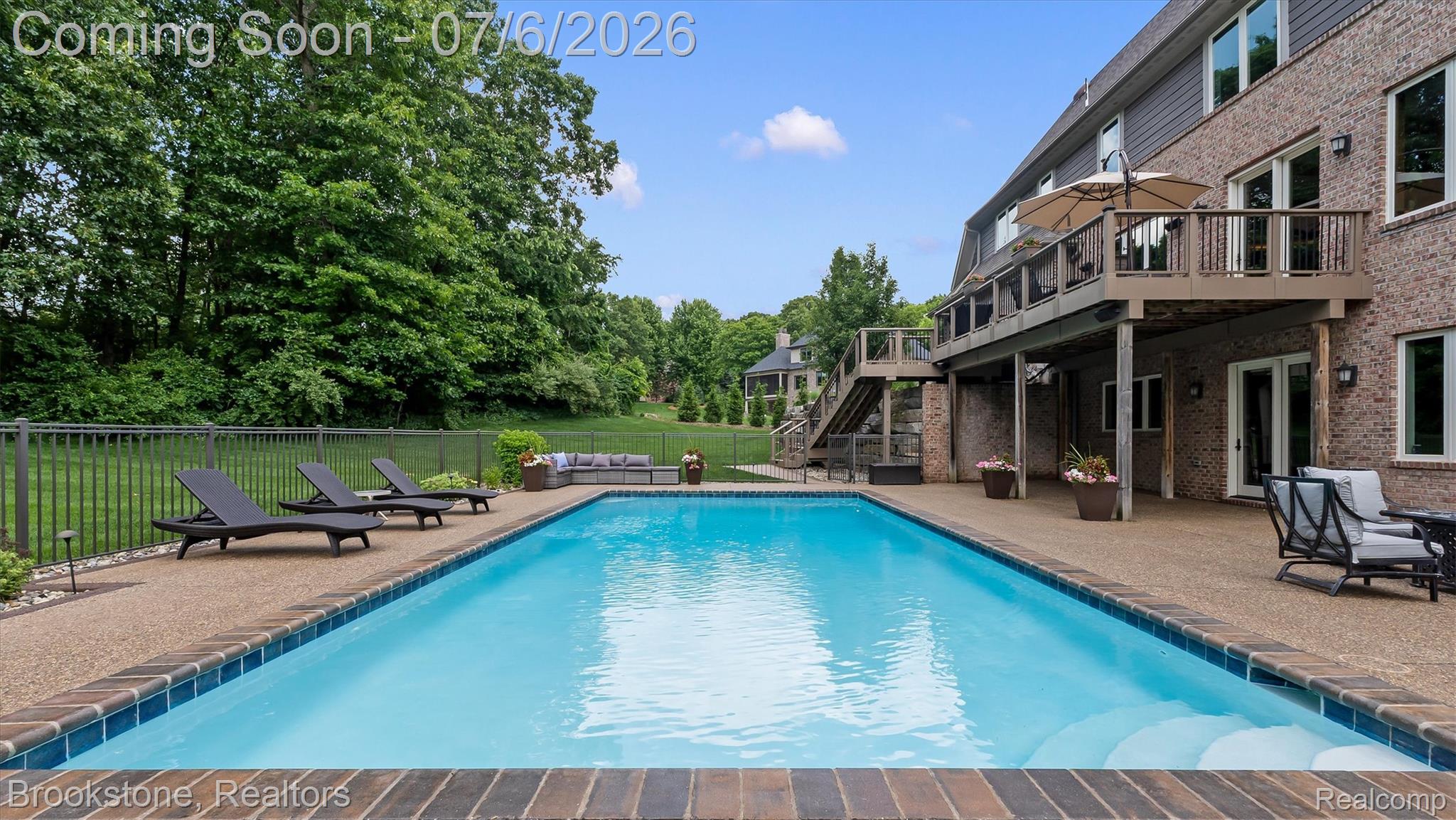 5458 Boulderwood Ridge Clarkston, MI 48348 - Photo 52 of 52 20x40 Gunite Pool