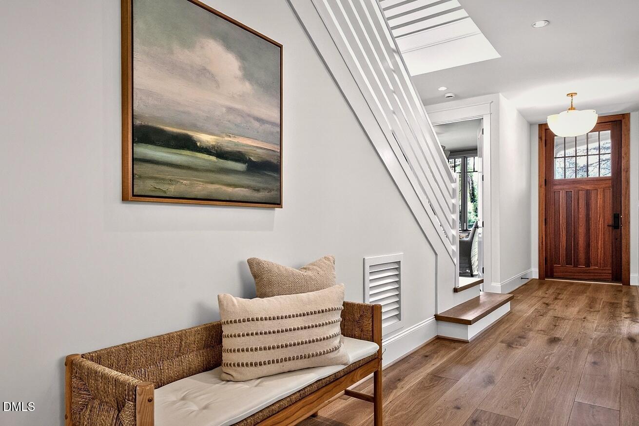 213 Poplar Street Raleigh, NC 27604 - Photo 5 of 41 Foyer