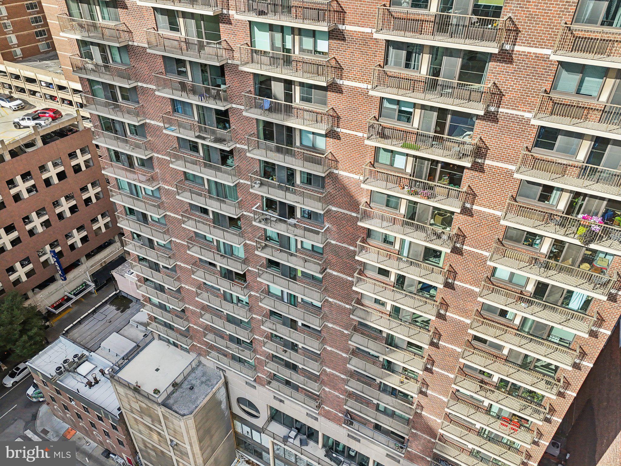 1420 Locust Street, Unit 7O Philadelphia, PA 19102 - Photo 50 of 53 front view of a building