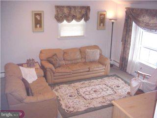 123 Dale Road Willow Grove, PA 19090 - Photo 3 of 5 Gallery Image 3