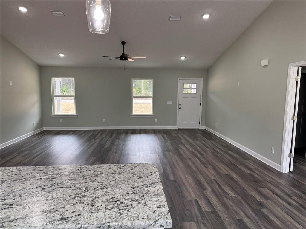 17896 Post Road South Waynesville, GA 31566 - Photo 7 of 22