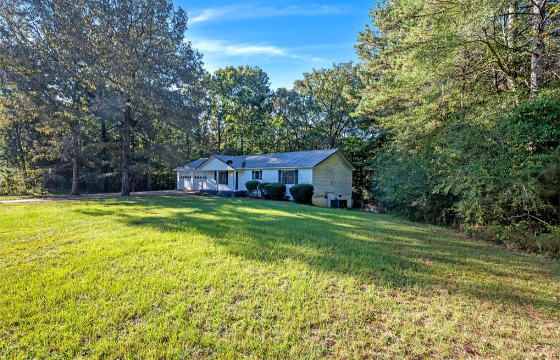 3560 Country Road Jasper, AL 35503 - Photo 1 of 14 Gallery Image 1