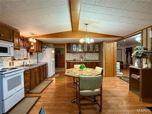 $189,900 | 106 Harper Drive, Wappapello, MO 63966