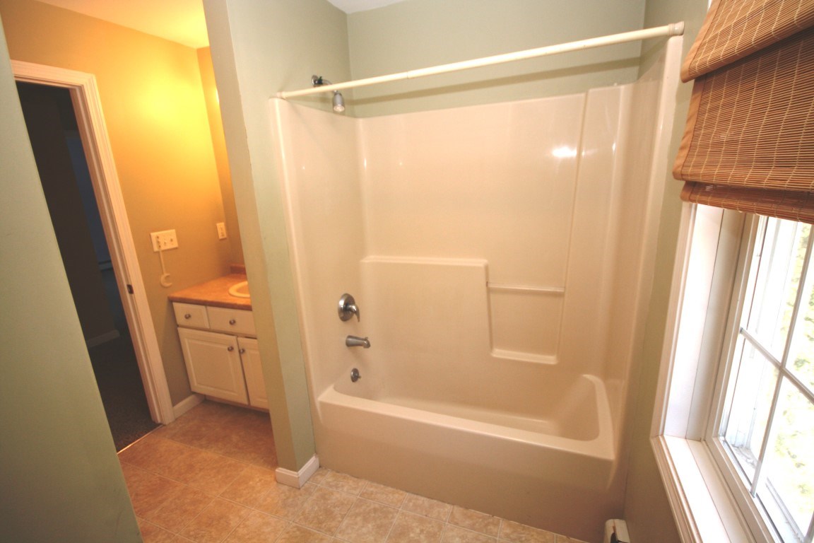61 Copper Lane Rochester, NH 03868 - Photo 21 of 26