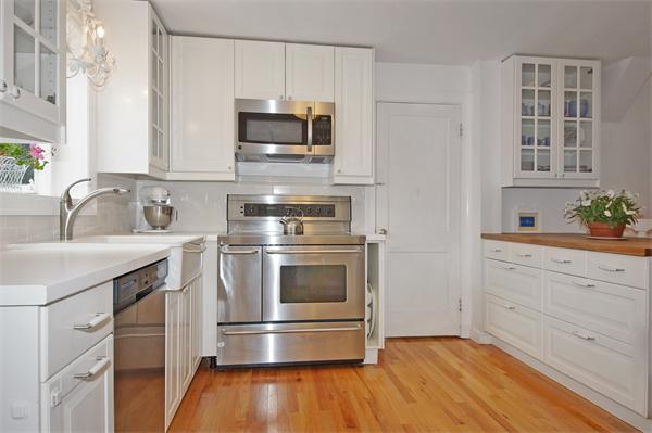 29 Longfellow Road Needham, MA 02494 - Photo 6 of 17 Gallery Image 6