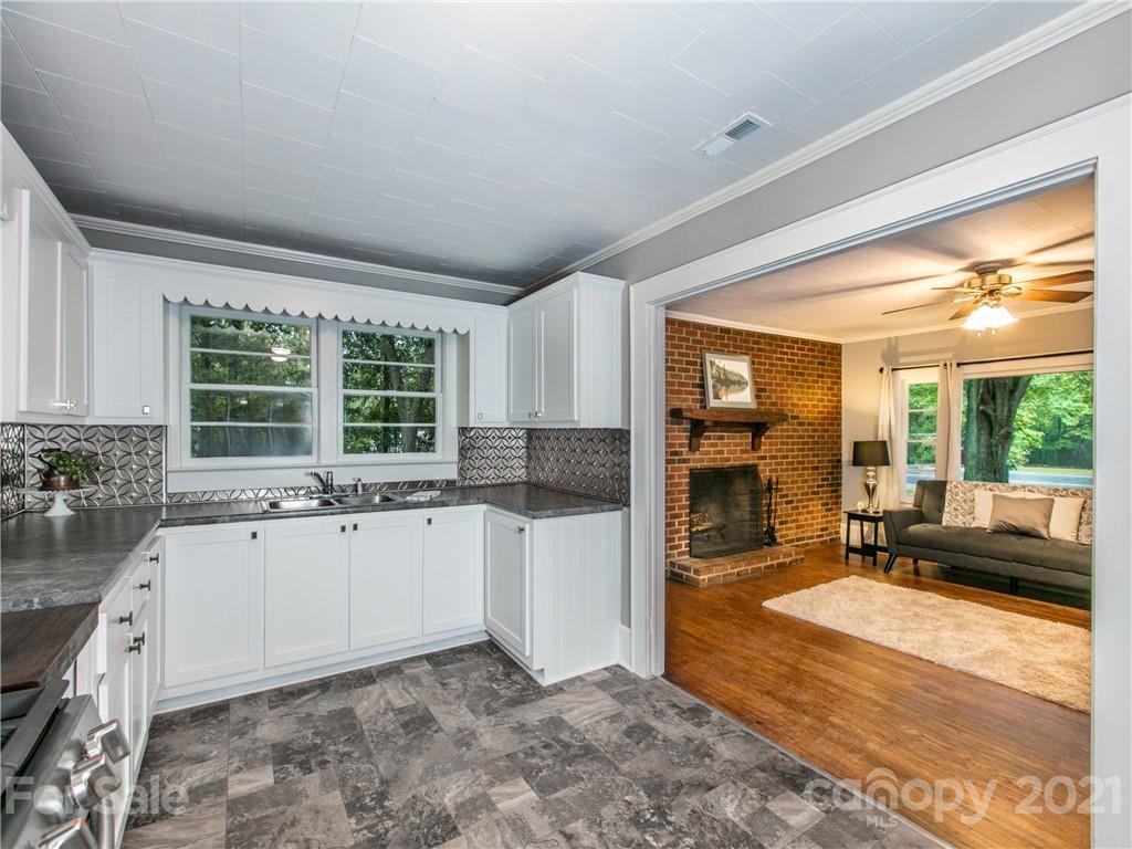 958 Ferry Road Forest City, NC 28043 - Photo 10 of 24 Gallery Image 10