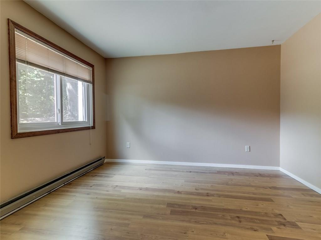 9 Linwood Road, Unit 9 Freeport, ME 04032 - Photo 4 of 29 Photo