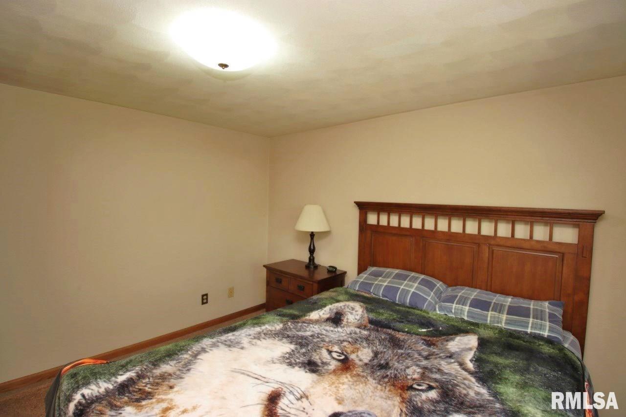 204 Hemlock Street Pekin, IL 61554 - Photo 41 of 71
