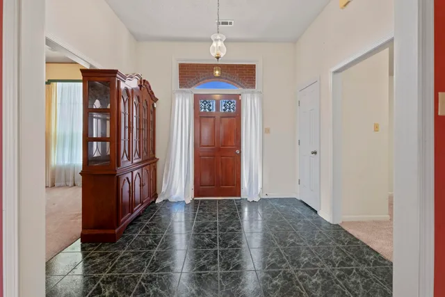 $254,000 | 5180 Water Point Drive, Memphis, TN 38141