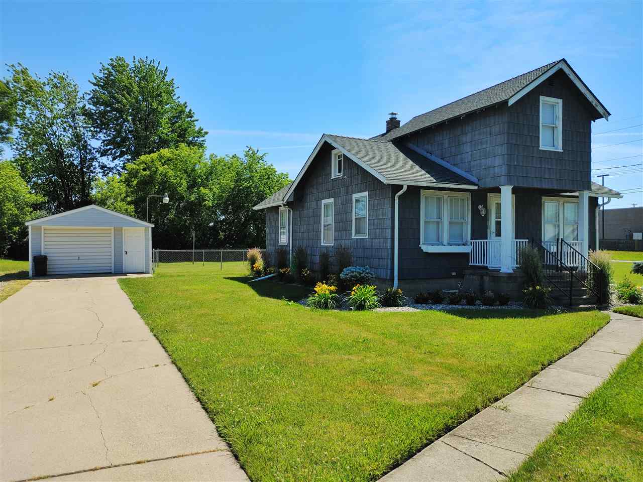 2901 Shattuck Road Saginaw, MI 48603 - Photo 5 of 39 Gallery Image 5