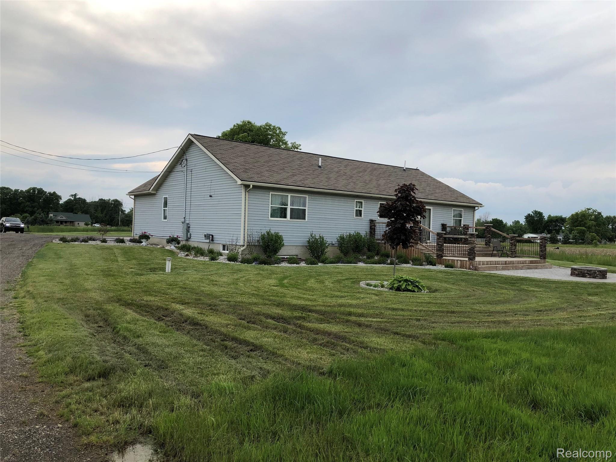 5312 North Webster Road Flint, MI 48504 - Photo 62 of 66 F9g5VuKMQamNSNGd+6hkhQ.jpg