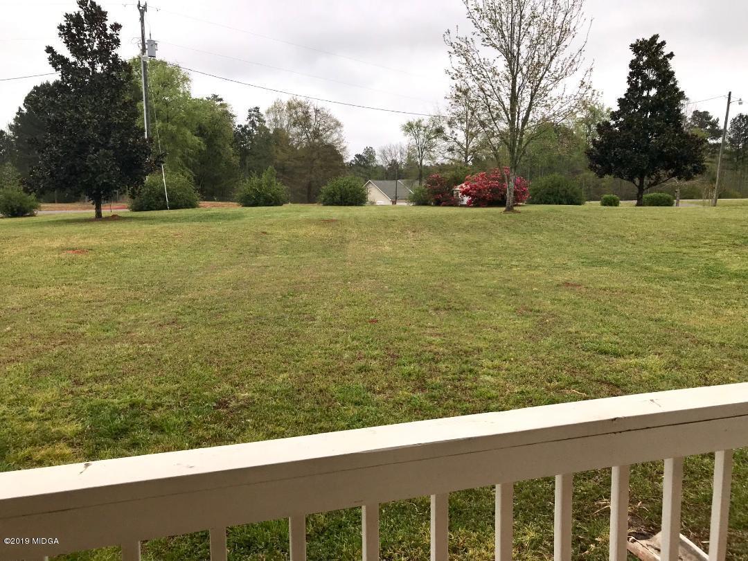 215 Gordon Road Forsyth, GA 31029 - Photo 22 of 25 Front Porch View