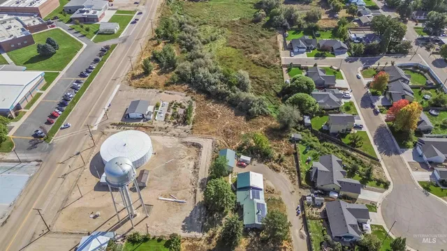 $650,000 | 907 East Curtis Avenue, Parma, ID 83660