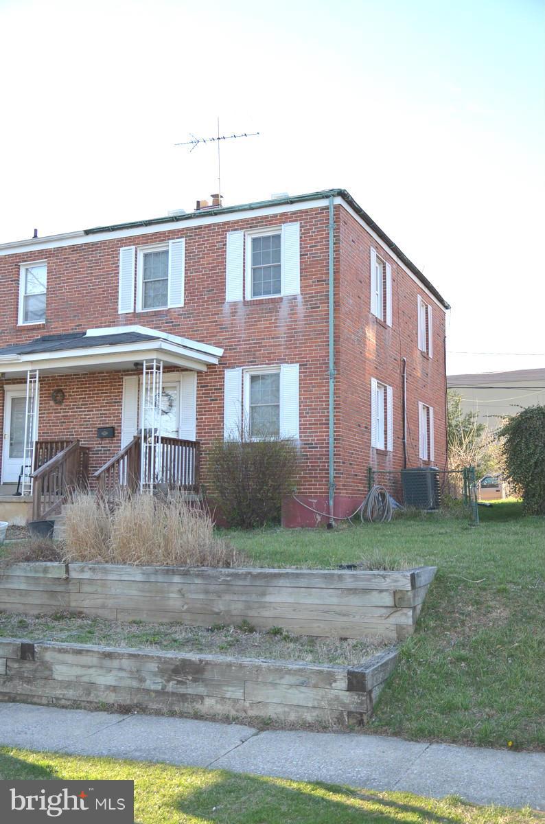 1748 Yakona Road Baltimore, MD 21234 - Photo 1 of 15 Exterior (Front)