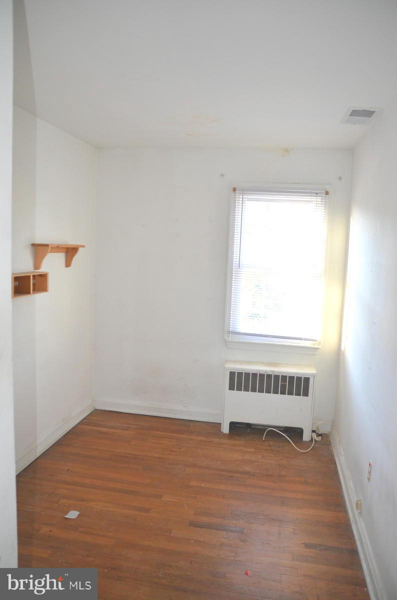 1748 Yakona Road Baltimore, MD 21234 - Photo 9 of 15 Bedroom