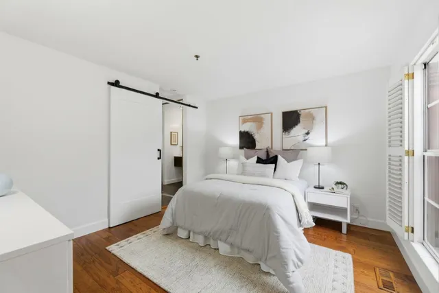 $1,598,000 | 128 Cuesta Drive, Unit 5, Los Altos, CA 94022