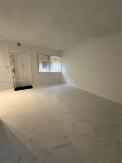 $195,000 | 1733 Mayo Street, Unit 2, Hollywood, FL 33020