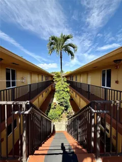 $195,000 | 1733 Mayo Street, Unit 2, Hollywood, FL 33020