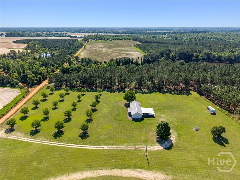 458 Waters Road Metter, GA 30439 - Photo 2 of 32