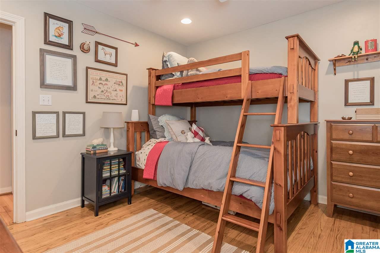 1215 Irving Road Birmingham, AL 35209 - Photo 30 of 48