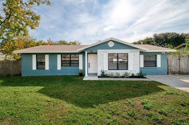 $324,900 | 4320 Carousel Road, Orlando, FL 32808