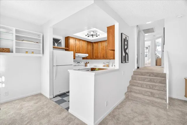 $799,000 | 449 Costa Mesa Terrace, Unit C, Sunnyvale, CA 94085