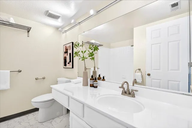 $799,000 | 449 Costa Mesa Terrace, Unit C, Sunnyvale, CA 94085