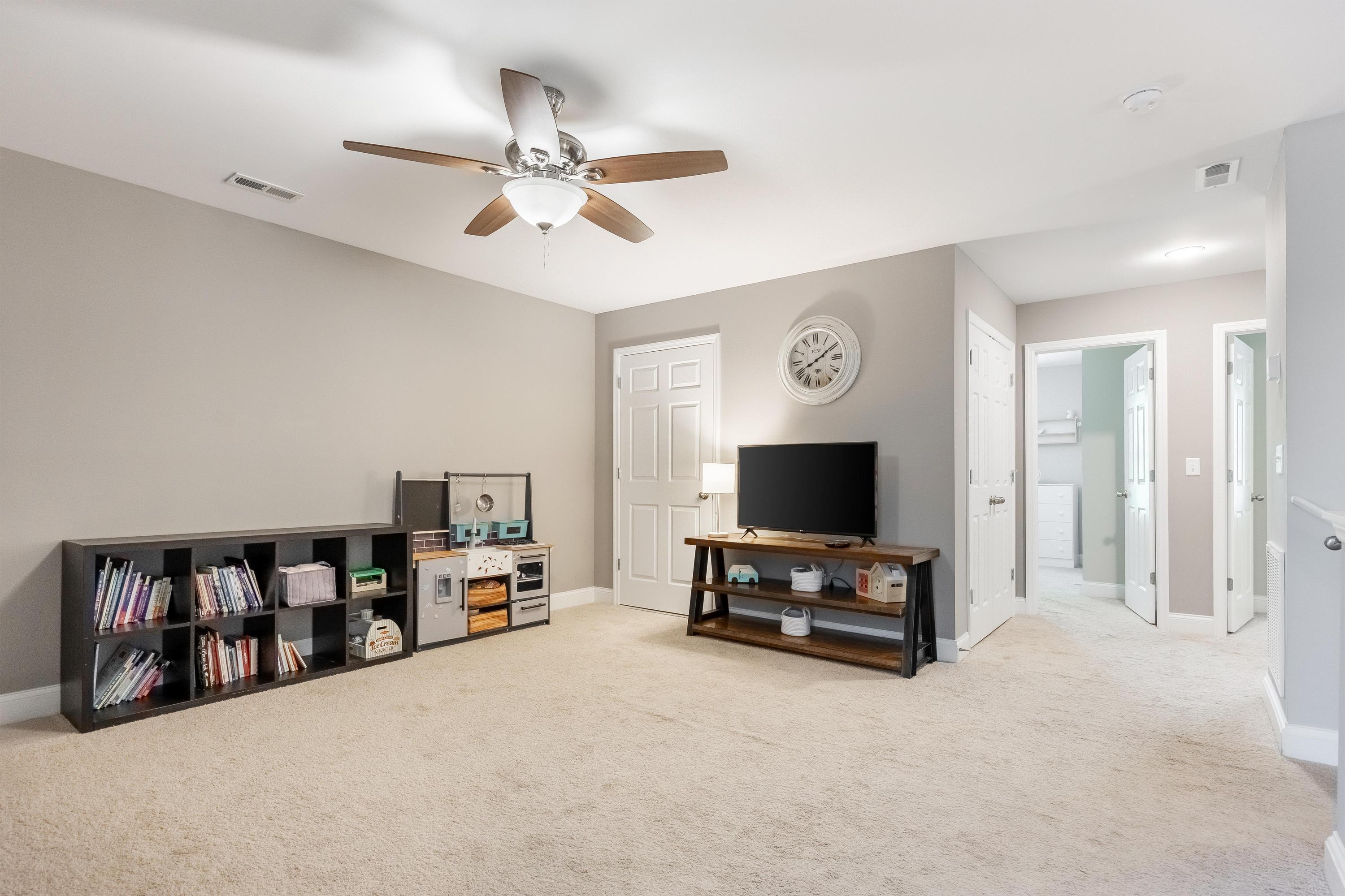 482 Candytuft Lane Hixson, TN 37343 - Photo 22 of 30 2026_04_April_482_Candytuft_Ln_0029