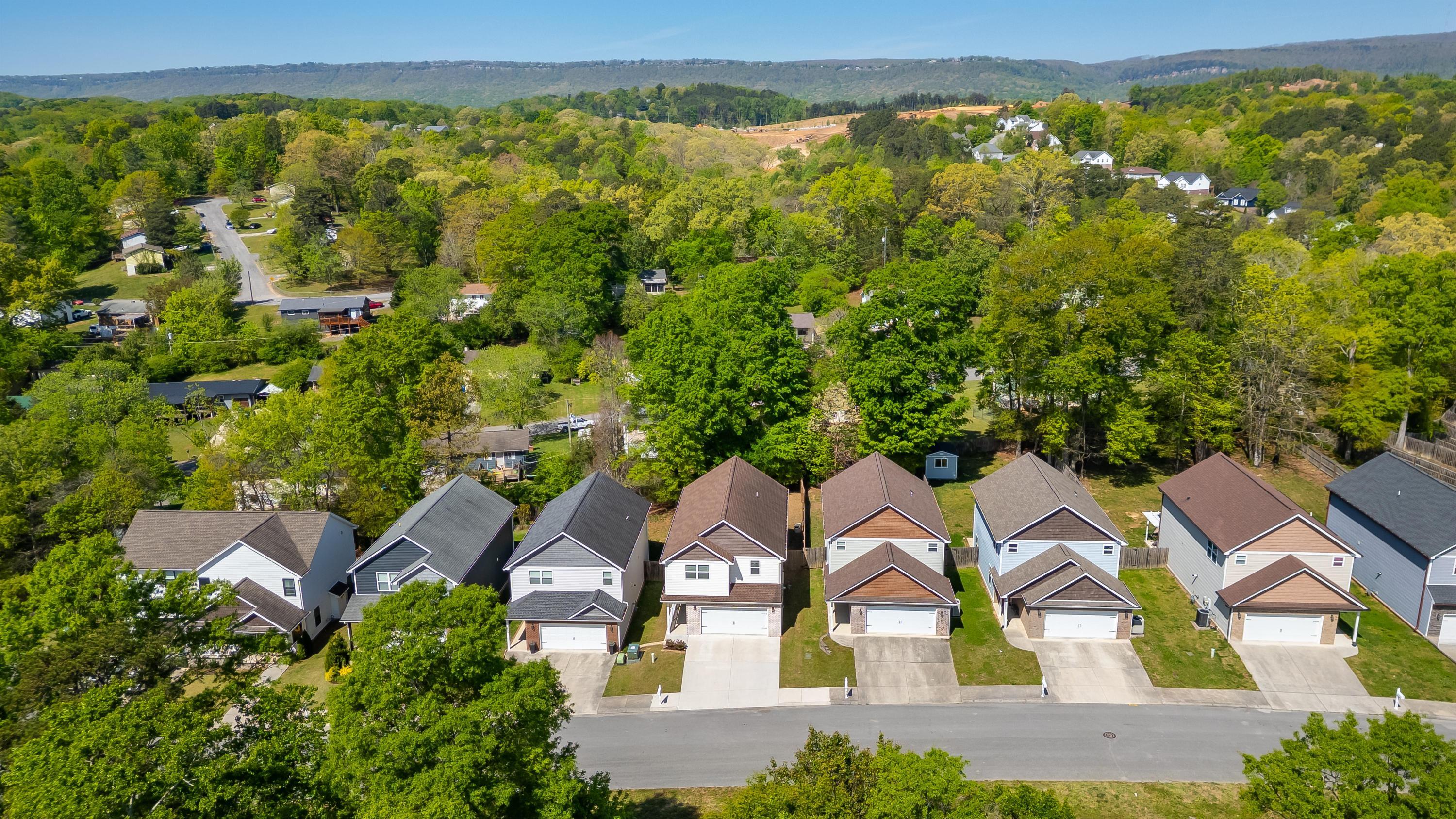 482 Candytuft Lane Hixson, TN 37343 - Photo 28 of 30 2026_04_April_482_Candytuft_Ln_0008