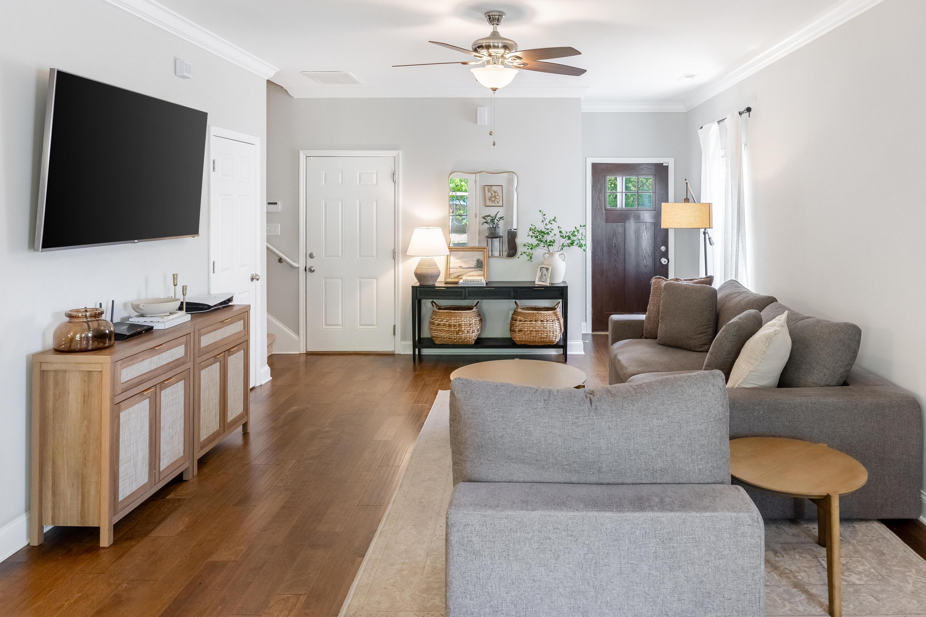 482 Candytuft Lane Hixson, TN 37343 - Photo 3 of 30 2026_04_April_482_Candytuft_Ln_0010