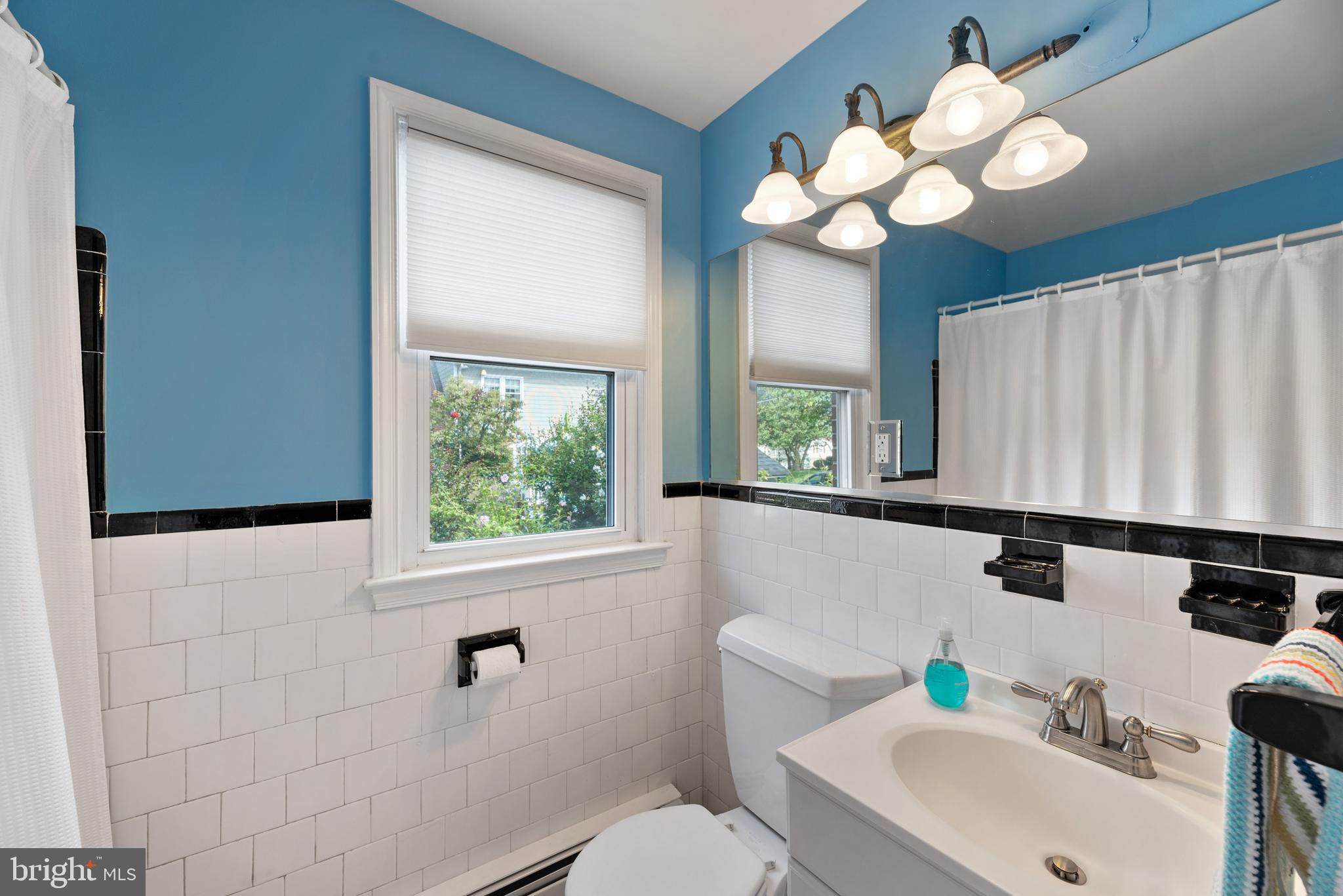 413 Gralan Road Baltimore, MD 21228 - Photo 29 of 39