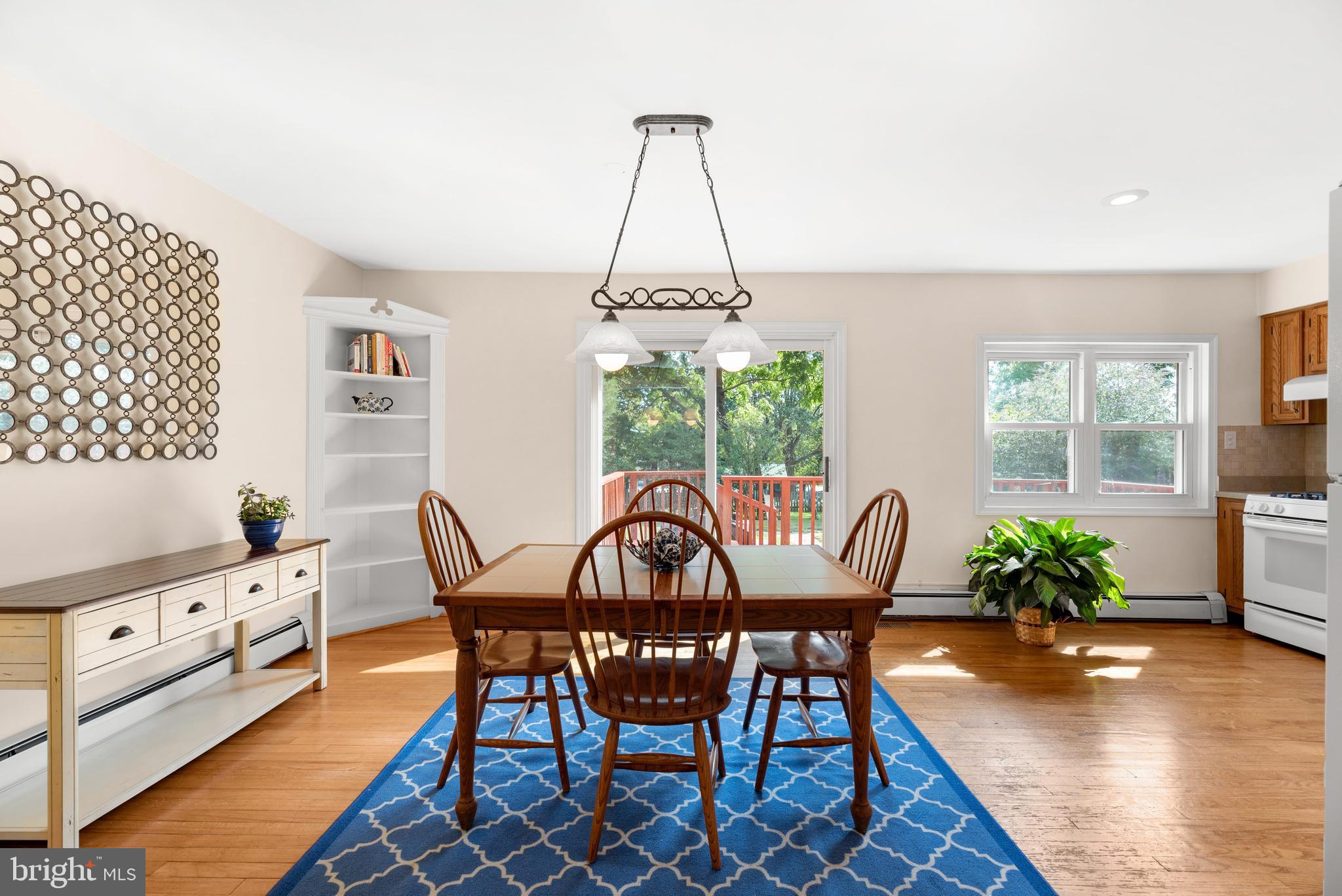 413 Gralan Road Baltimore, MD 21228 - Photo 8 of 39