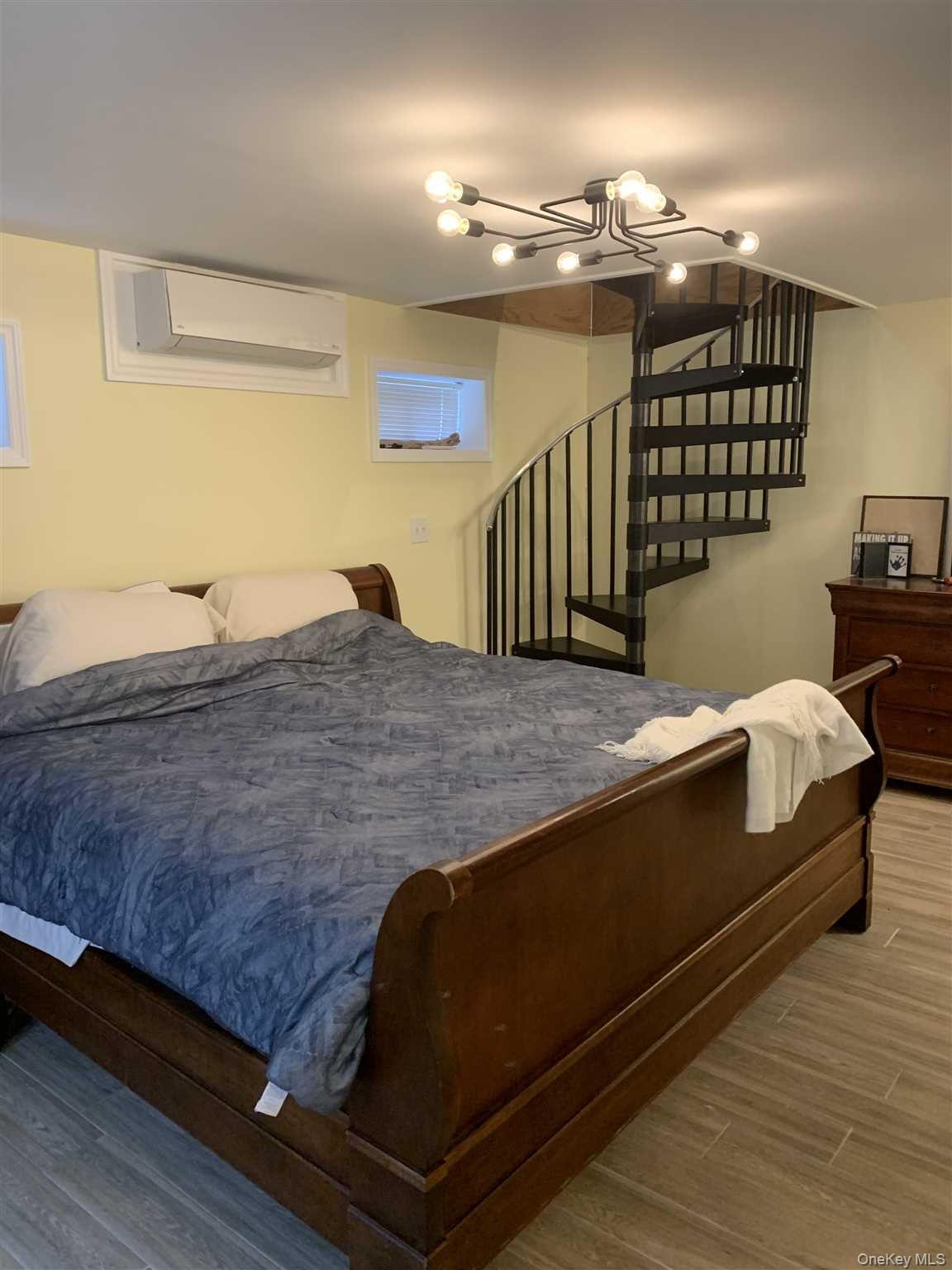 322 Sunset Hill Road East, Unit 2 Fishkill, NY 12524 - Photo 8 of 13 a living room with furniture