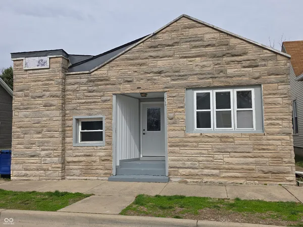 $175,000 | 116 East South Street, Shelbyville, IN 46176