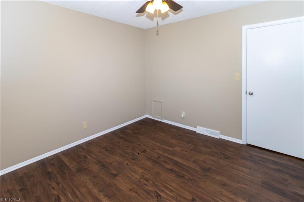 2216 Shadow Valley Road, Unit D High Point, NC 27265 - Photo 15 of 24 Gallery Image 15