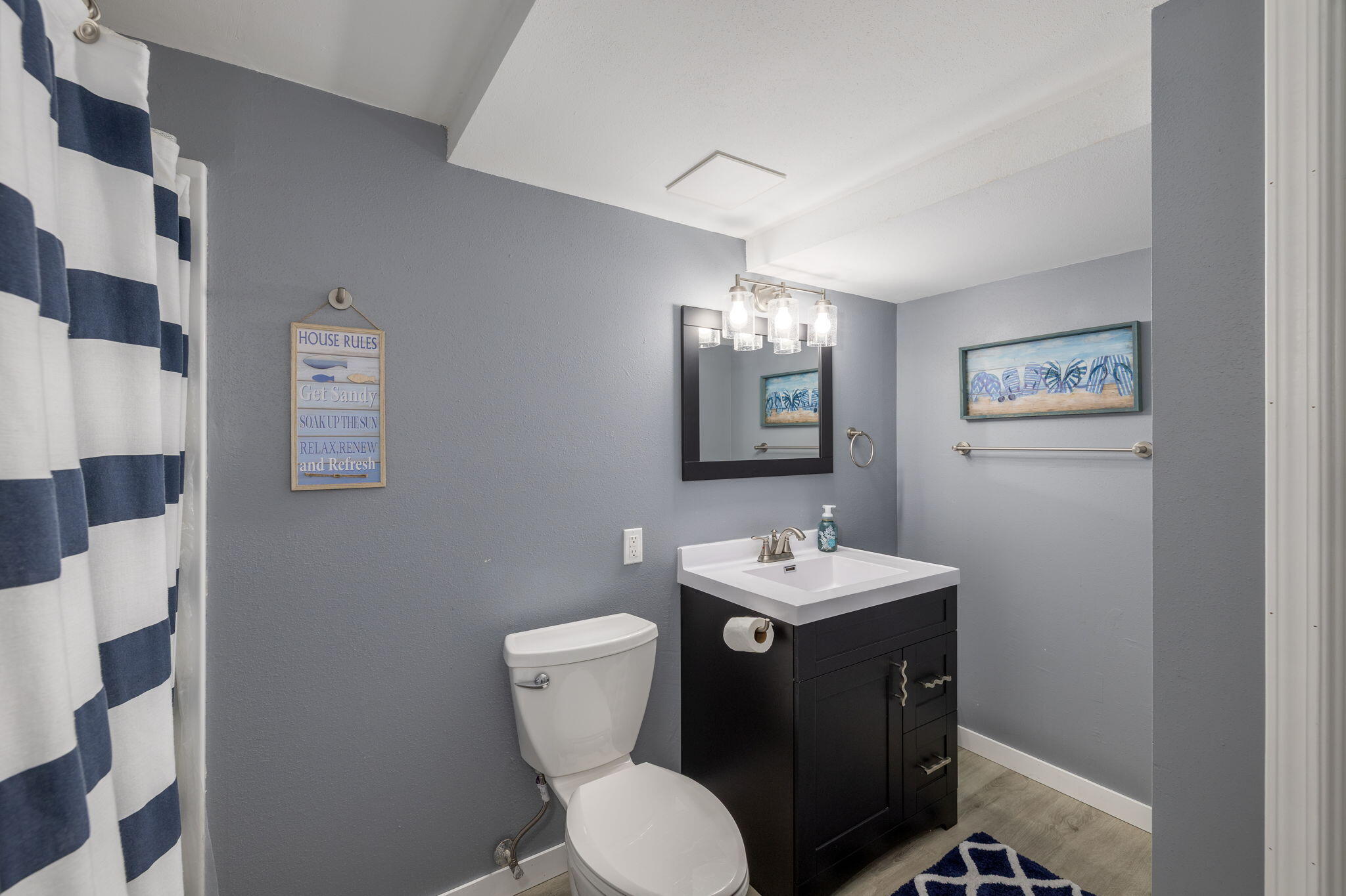 528 Riders Club Road Onalaska, WI 54650 - Photo 15 of 20 LL Full Bathroom