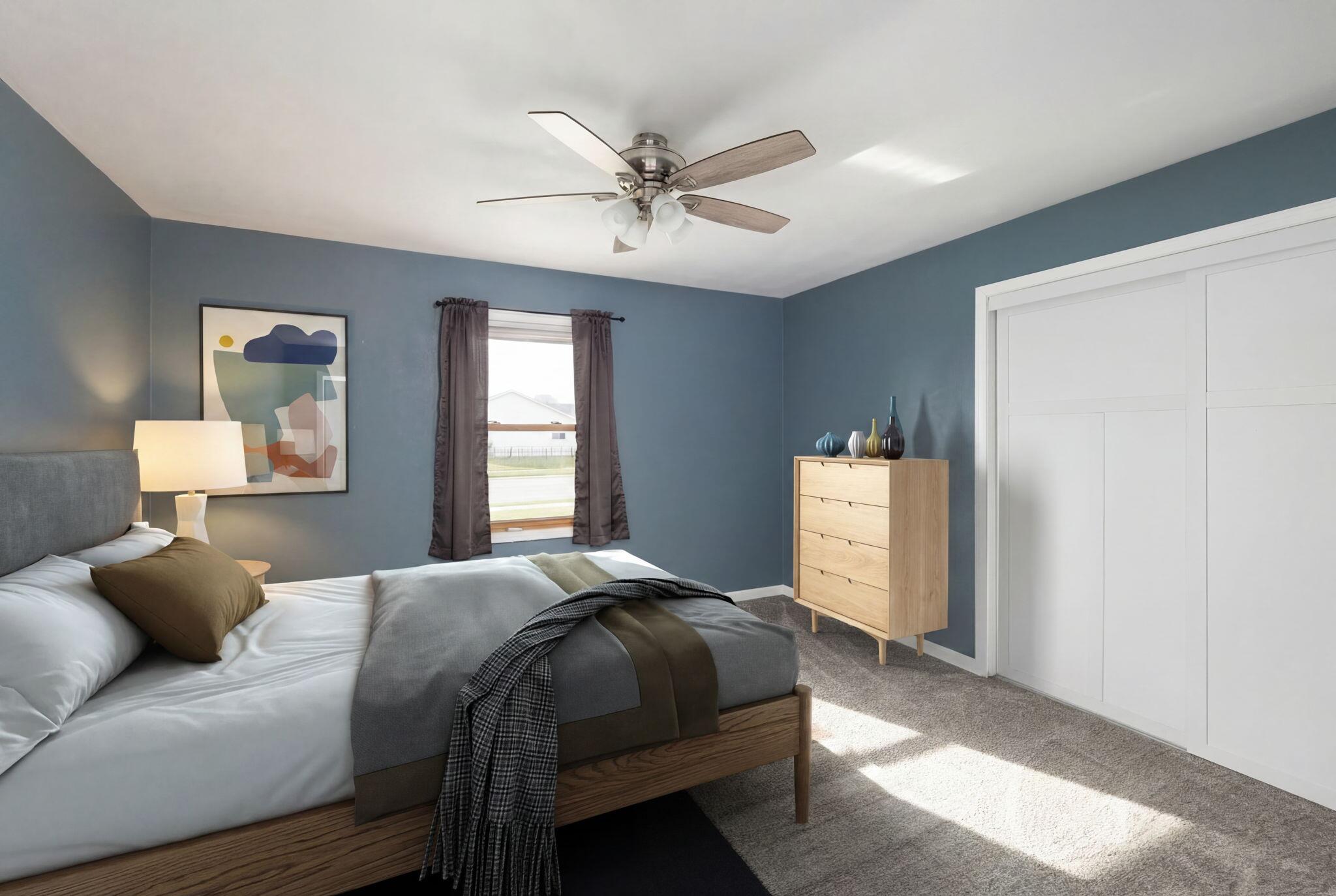 528 Riders Club Road Onalaska, WI 54650 - Photo 10 of 20 Bedroom 1