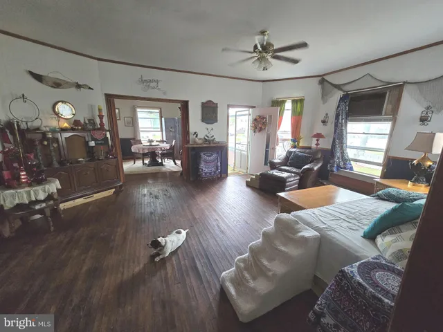 $140,000 | 108 West Chesapeake Avenue, Crisfield, MD 21817