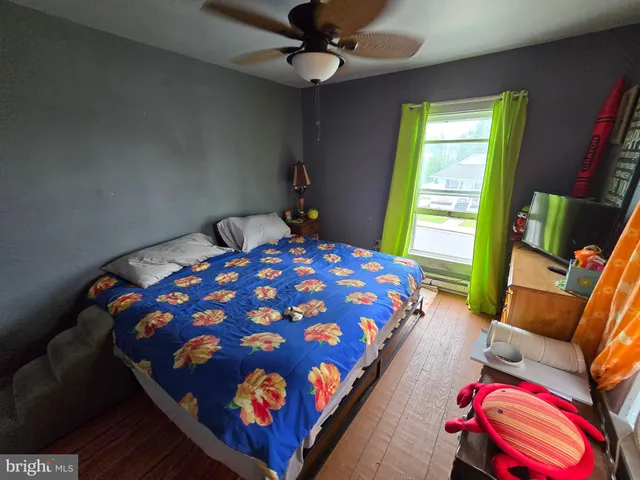 $140,000 | 108 West Chesapeake Avenue, Crisfield, MD 21817