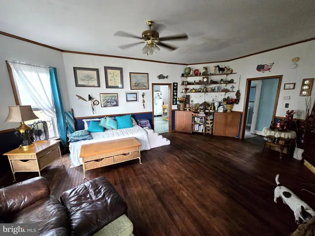 $140,000 | 108 West Chesapeake Avenue, Crisfield, MD 21817