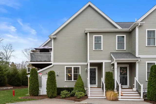 $570,000 | 1 Roseland Street, Unit A1, Foxboro, MA 02035